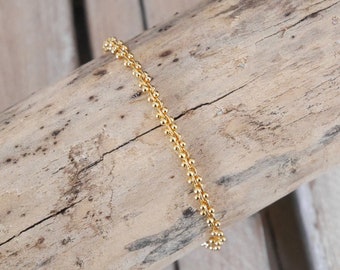 Fine minimalist bracelet boho chic golden. Bracelet chain cluster, bracelet fine golden, bracelet golden cluster. Christmas gift woman or girl
