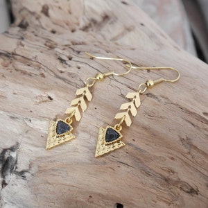 Boho chic dangling earrings in gold epi chain and gold and black triangle pendants (BO241) Christmas gift for woman or girl