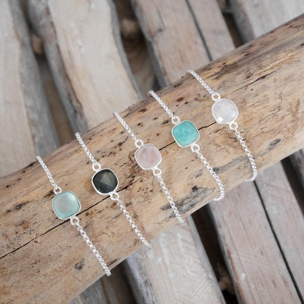 Bracelet minimaliste fin argenté. Bracelet pierre carrée quartz rose, amazonite, pierre de lune, calcédoine verte, labradorite Cadeau femme