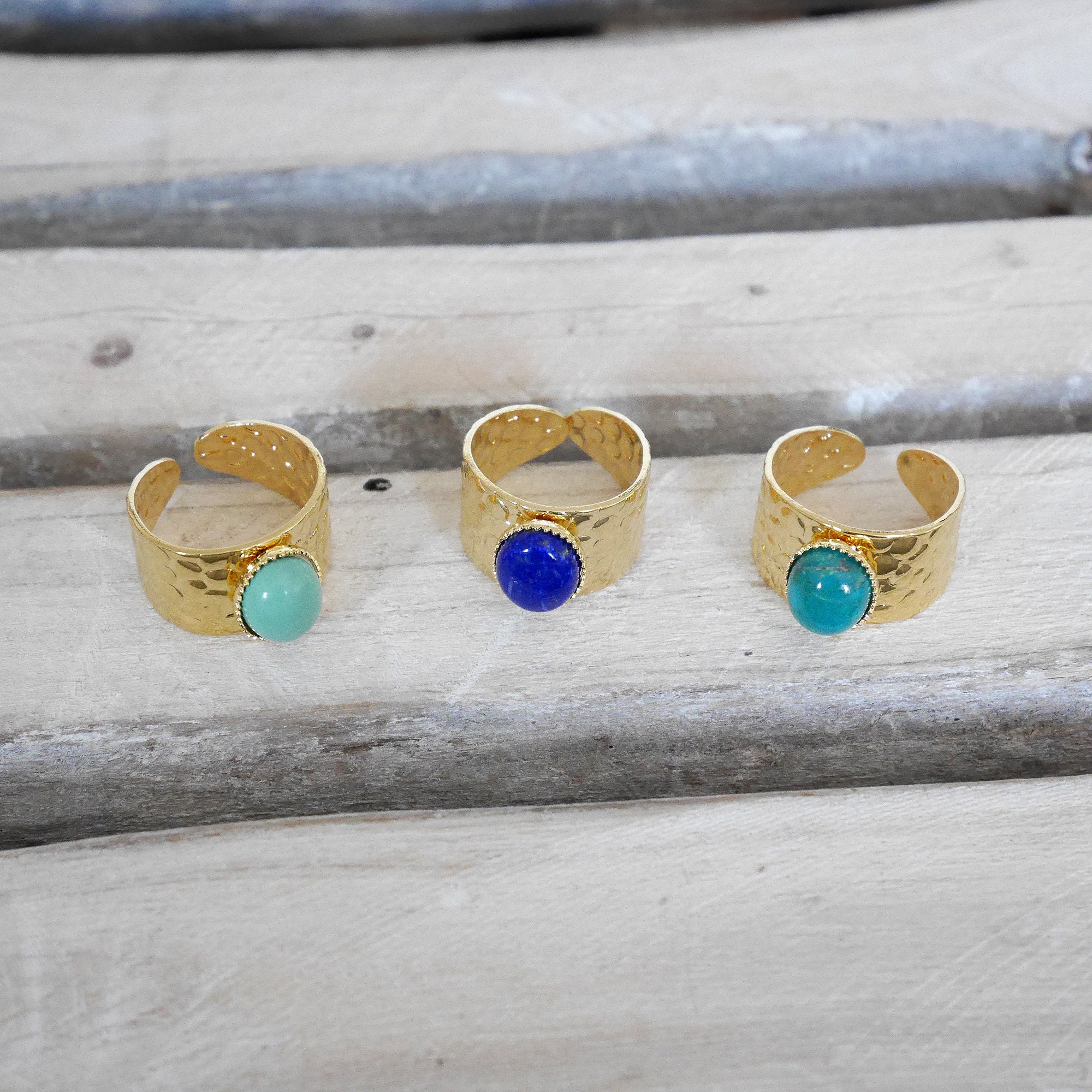 African Turquoise Ring - Adjustable - Gold – Omen Bazaar Green Turquoise Adjustable Gold Ring display picture 1