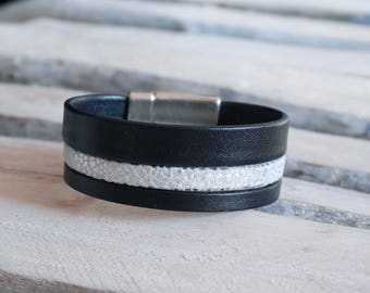 BLACK BARC バングル ブラック・バーク　　シルバー　銀 Black and Silver Leather Cuff Bracelet (br109agblack