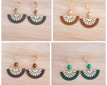 Gold half-moon earrings in khaki green, dark green, dark brown or light brown leather (BO373) Women's Christmas gift idea