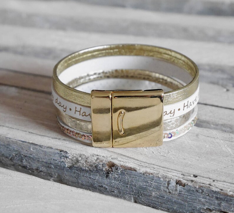 BR127 Christmas gift woman Leather Cuff Bracelet gold and white