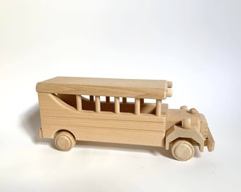 wooden bus toy, waldorf montessori toy, woden bus with working wheels, imaginative play DIY toy, eco toy for girl or boy, birthday gift