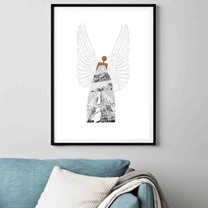 Puede incluir: Una impresi&oacute;n de arte abstracto en blanco y negro de un &aacute;ngel con alas. El &aacute;ngel lleva un vestido hecho de formas y patrones geom&eacute;tricos.