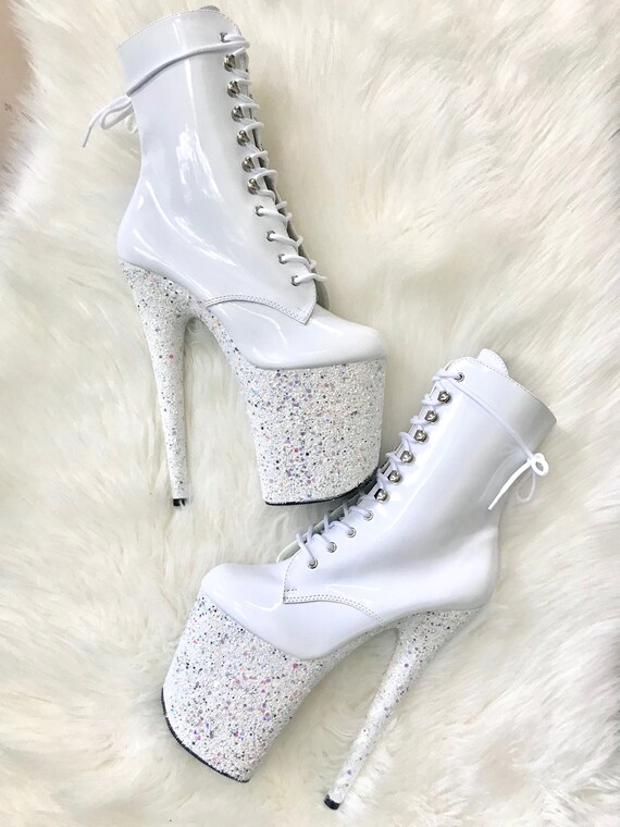 danner boots vs redwing