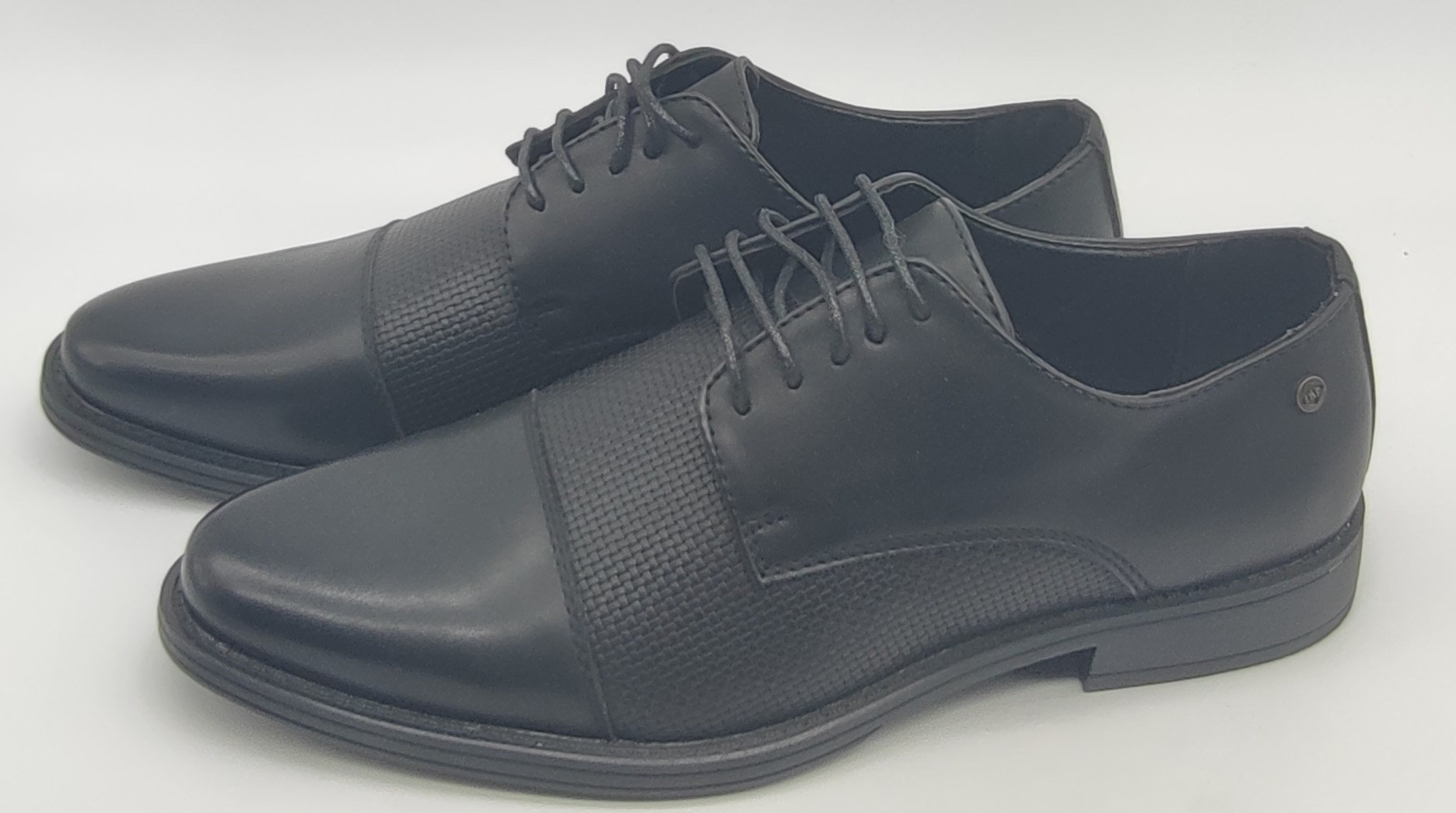 mens black leather trainer shoes
