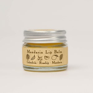 Mandarijn lippenbalsem - biologische rozenbottel, goudsbloem, bijenwas, Salix Moon Apotheker