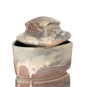 Ceramic Lidded Box - RUSCHA