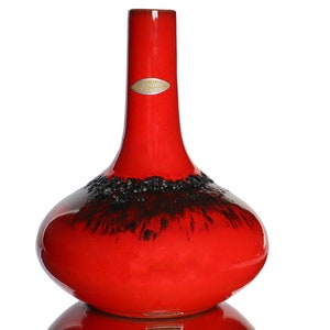 KREUTZ Ceramic Vase in Red