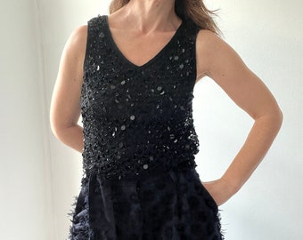 vintage 90s paillettes sleeveless top size small, embellished black tank