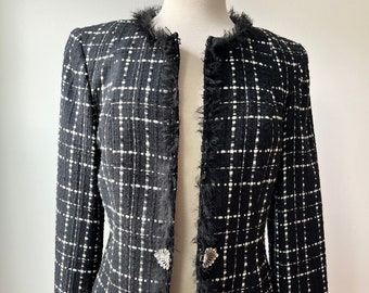 vintage tweed ladylike black and white jacket size med, boucle check jacket with fringe, formal black wedding guest blazer