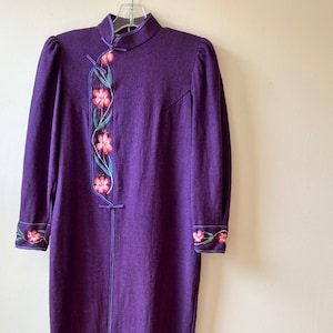vintage purple cheongsam floral embroidered dress size medium, 80s wool qipao sheath dress