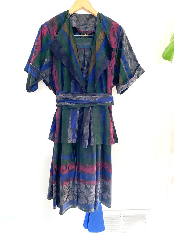 Vintage 80s floral wrap blouse and pleated skirt s