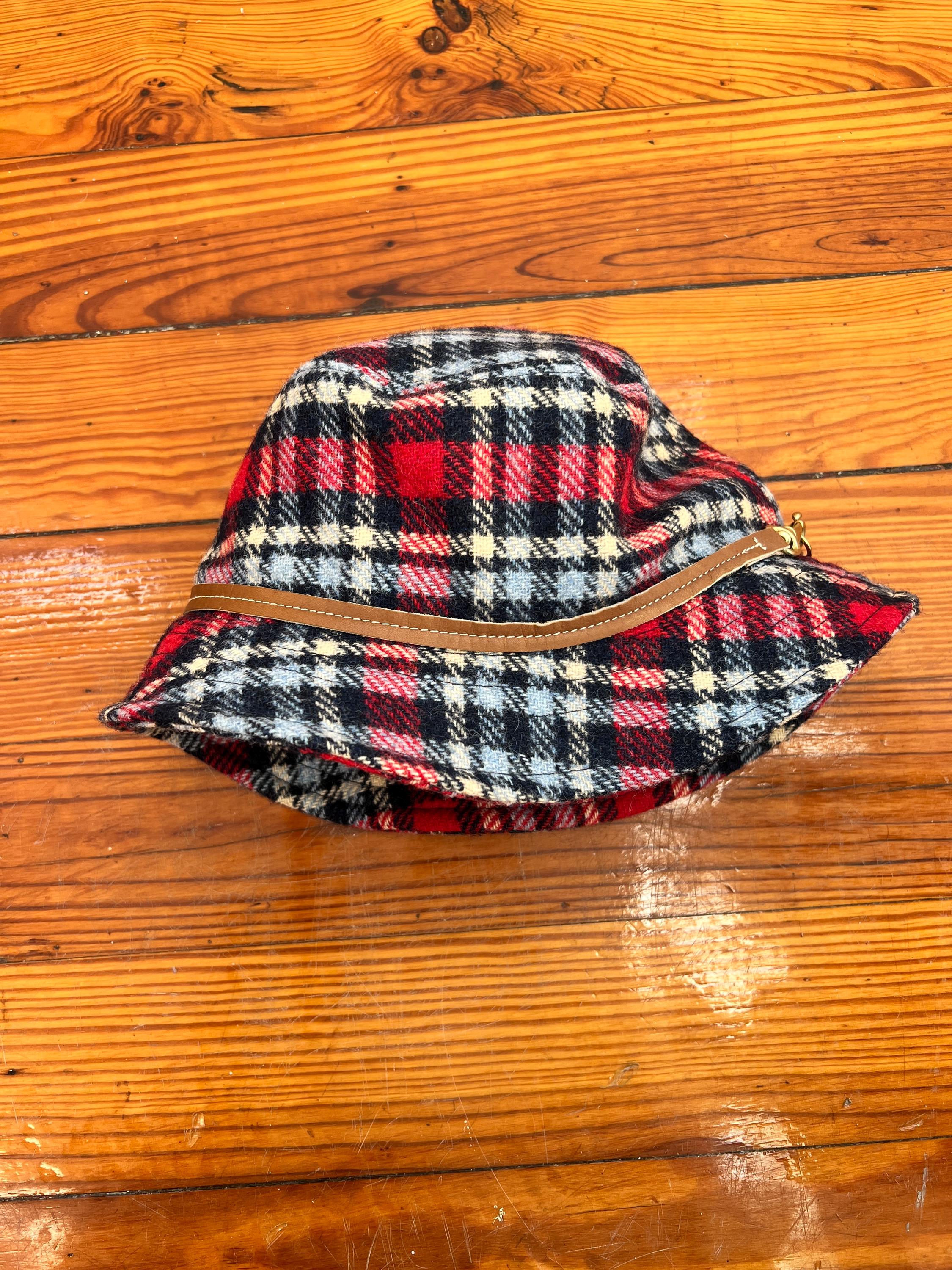 Vintage Coach Plaid Wool Bucket Hat Size Small, Winter Plaid  display picture 3