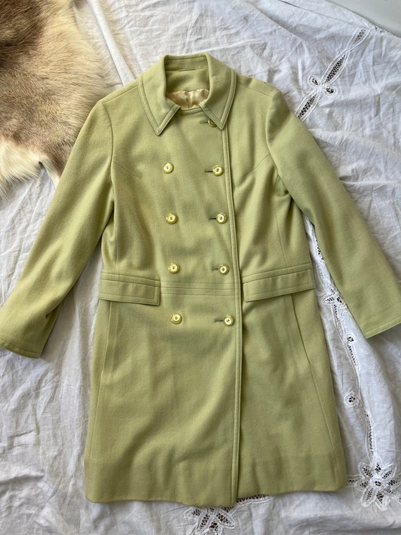 Vintage 60s mint green mod coat, pastel green dou… - image 1