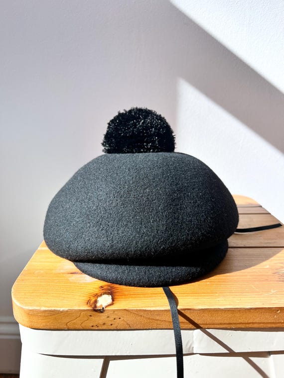 Vintage Eugenia Kim Wool Beret With Brim and Feathered Pom  display picture 3