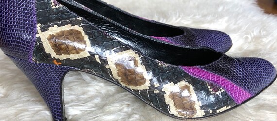 Vintage 80s Snakeskin heels size 7 Carlos Falchi,… - image 4