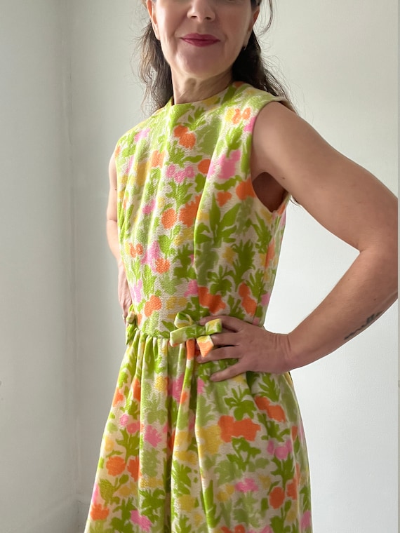 Vintage 1950s bright floral Lanz dress, sleeveles… - image 1