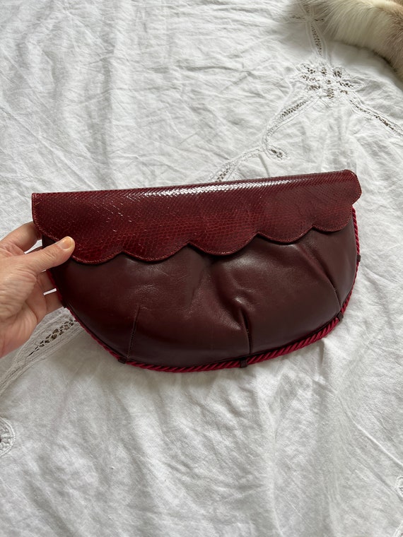 Vintage 70s red snakeskin clutch, burgundy leathe… - image 2