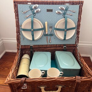Brexton Picnic Set - Etsy