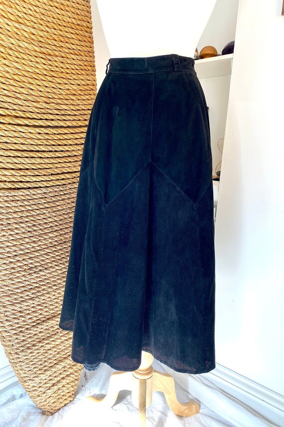 Vintage 90s black suede maxi skirt size medium, p… - image 8