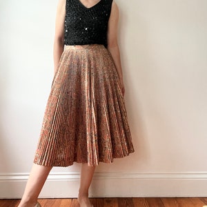 Vintage paisley pleated skirt size med, accordion pleat orange midi skirt