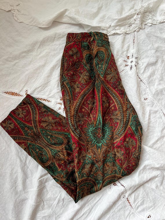 vintage silk paisley pants size 6, Carlisle silk pleated trousers, boho printed pants