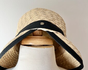 betmar Black and Natural Woven Straw Sun Hat and a matching purse betmar | Accessories | Betmar New York Vintage Red Straw  main image 3