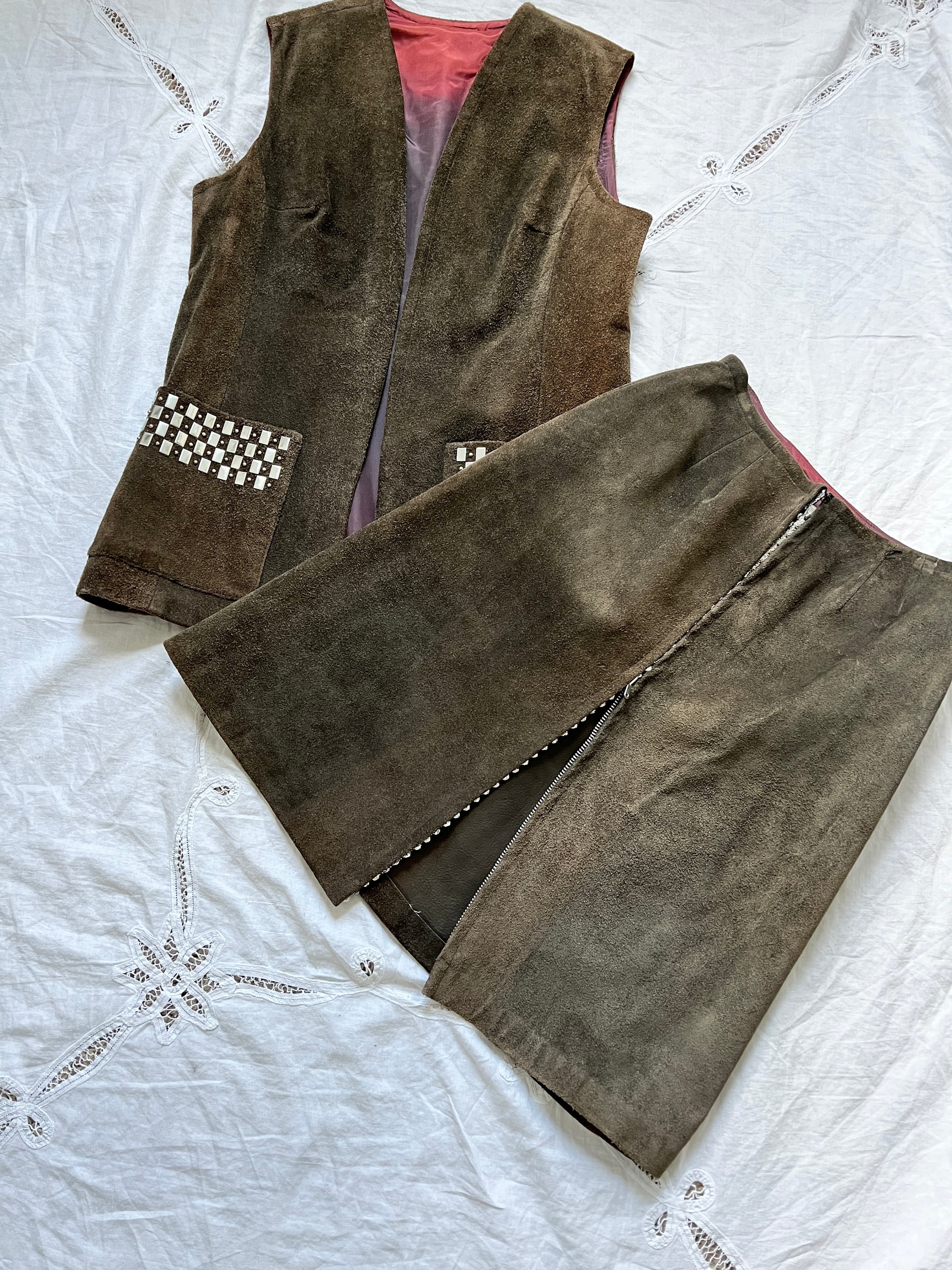 vintage 1970s suede skirt and vest set, brown suede embellished vest and skirt suit size med