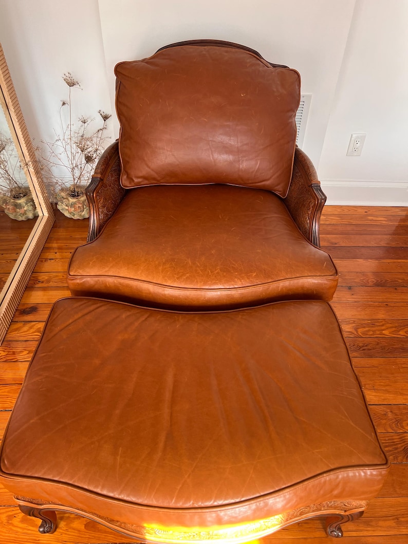 Ethan Allen Leather Chairnull