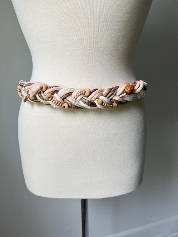 Vintage 80s Tan Macrame Woven Belt, Pastel Neutral Cord Belt  display picture 3