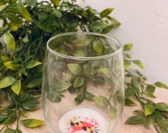 Stemless Wine Glass with White Resin and Maryland Crab Design