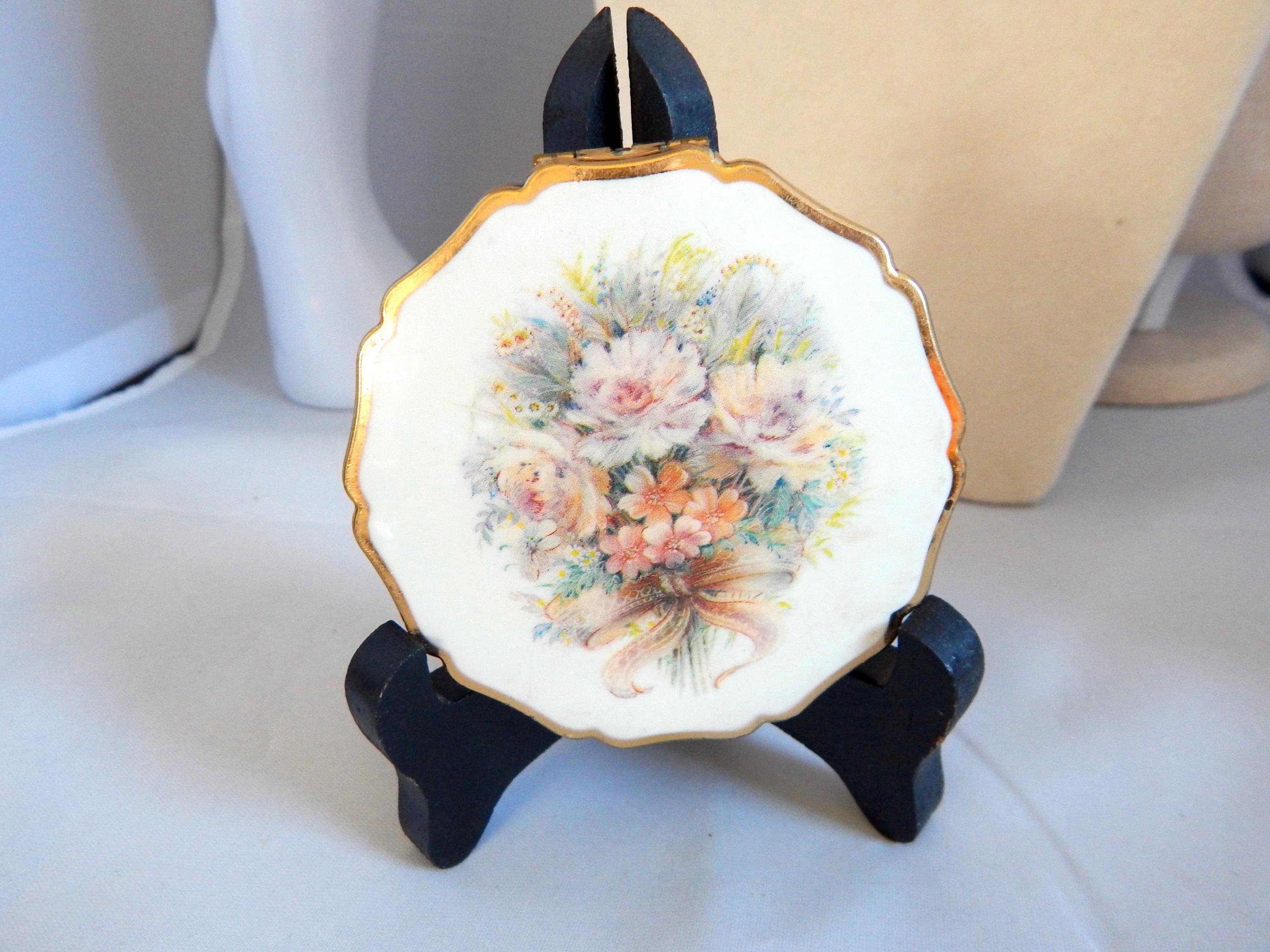 Stratton England Vintage Compact - Etsy