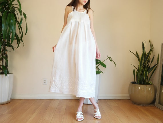 White Cotton Slip / Vintage White Slip / Woven Cot