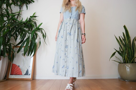 white floral button down dress