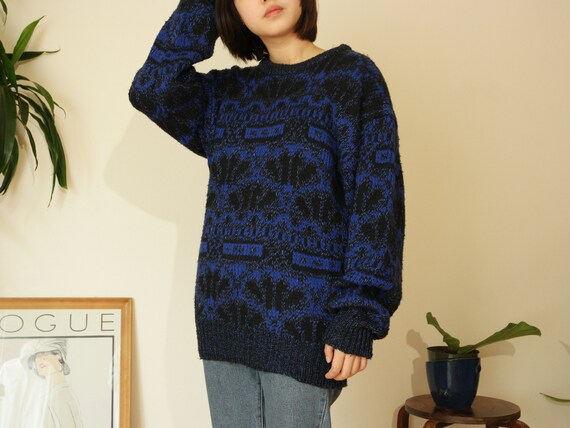 blue chunky knit sweater