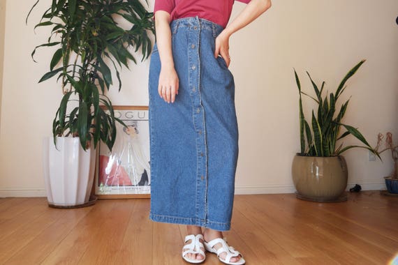 denim maxi skirt / guess by georges marciano / 80s