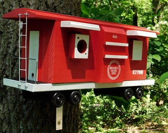 Missouri & Pacific Lines Caboose Birdhouse