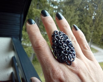 Grosse bague noire, cadeau femme, bijoux de style moderne