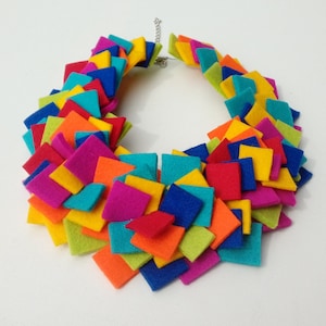 Statement necklace For Woman, Multicolor Chunky Necklace For Her