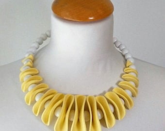 Yellow Geometric Necklace For Woman, Spring Summer Necklace