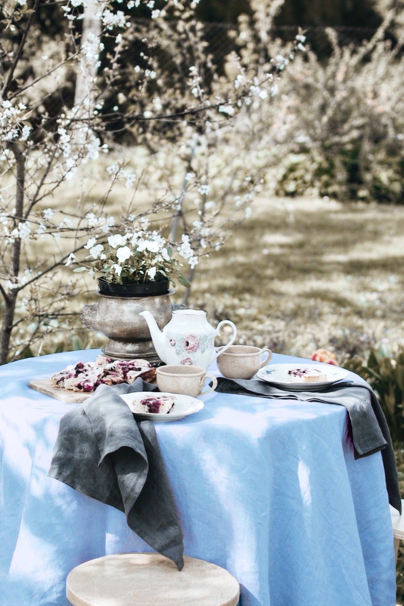 V stonewashed linen tablecloth round tablecloth linen napkins set basic napkin basic tablecloth light blue