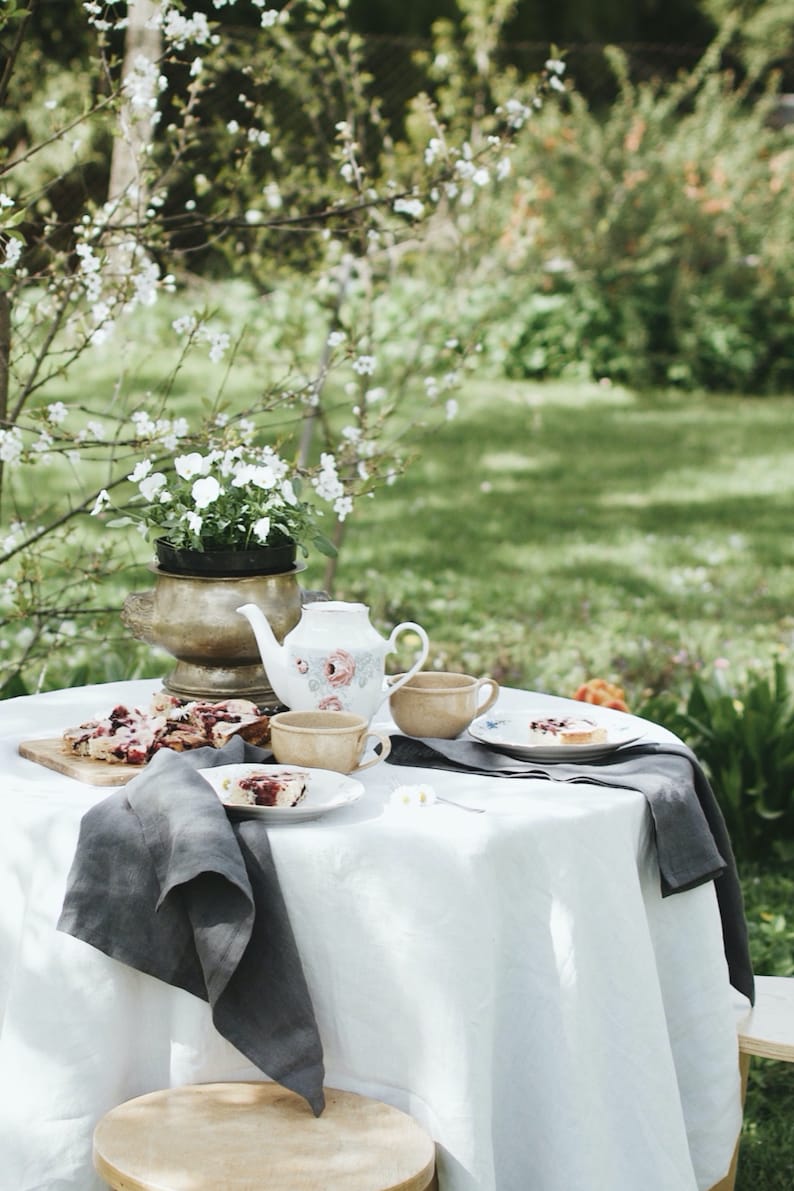 Stonewashed linen tablecloth round tablecloth basic tablecloth pure white