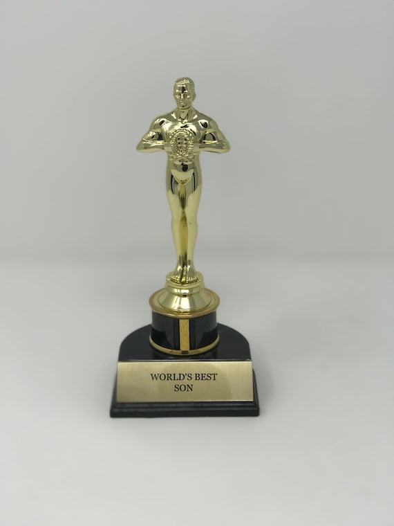 Nuevo Trofeo Premio Oscar Personalizadas Con Grabado Gratis 