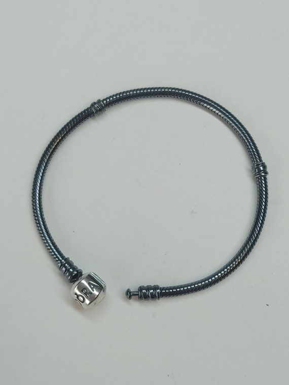 Preloved Sterling silver dark Pandora bracelet