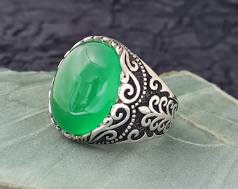 Men's Solid 925 Sterling Silver Ring With Green Agate Stone - Lion Design, Size 13 - View #7