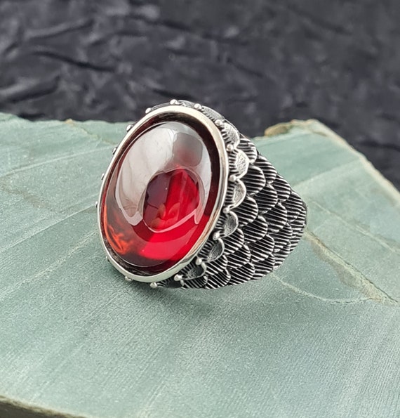 Mens garnet signet ring clearance