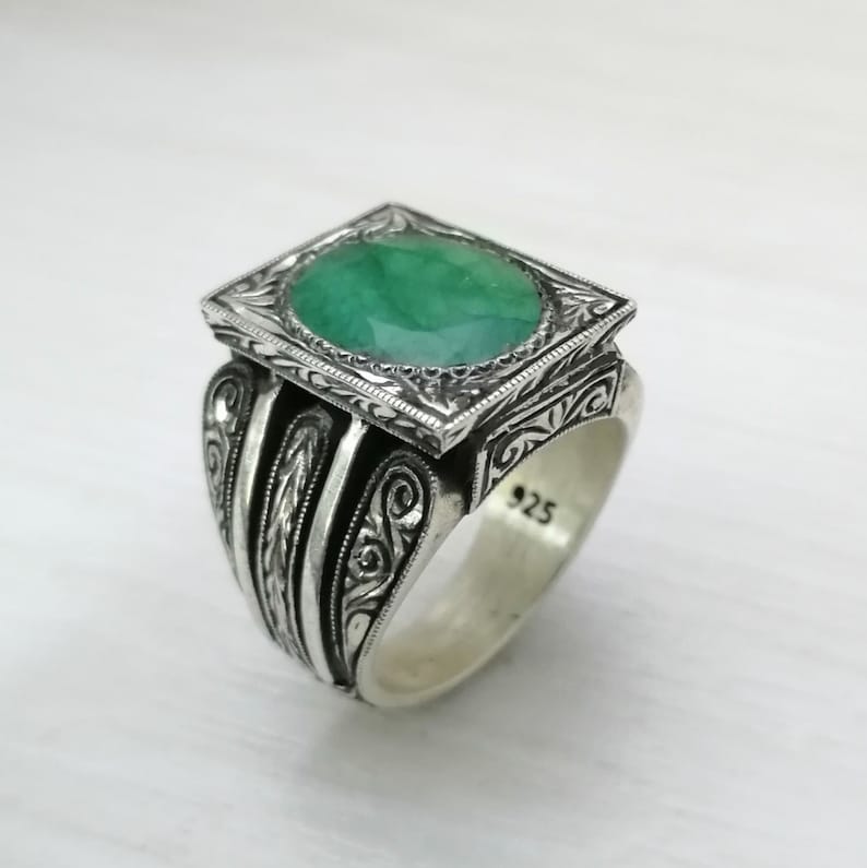Emerald Man Ring,Beautiful Handcrafted 925K Solid Sterling Silver Emerald Green Quartzite Men/'s Ring Men/'s Ring