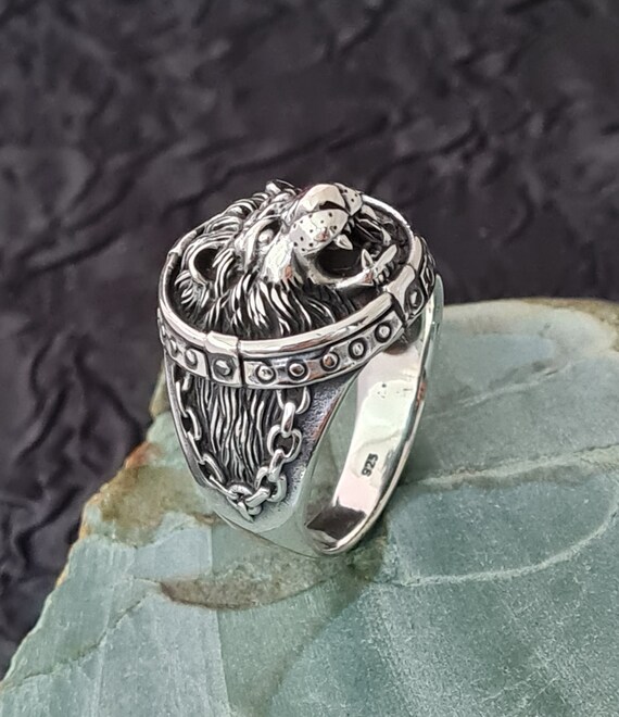 Bague homme lion sale